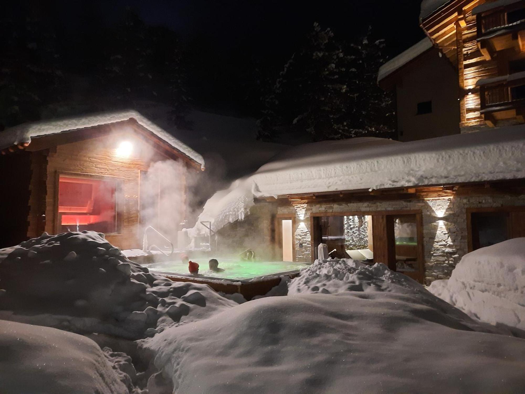 Hotel Del Bosco 利维尼奥 外观 照片