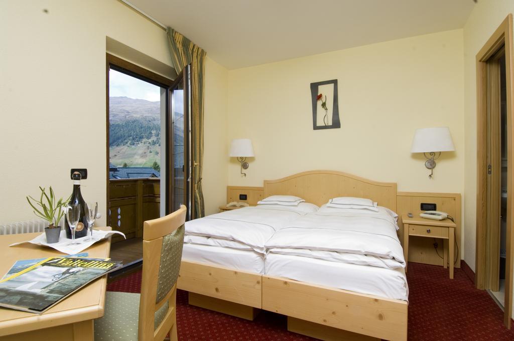Hotel Del Bosco 利维尼奥 外观 照片