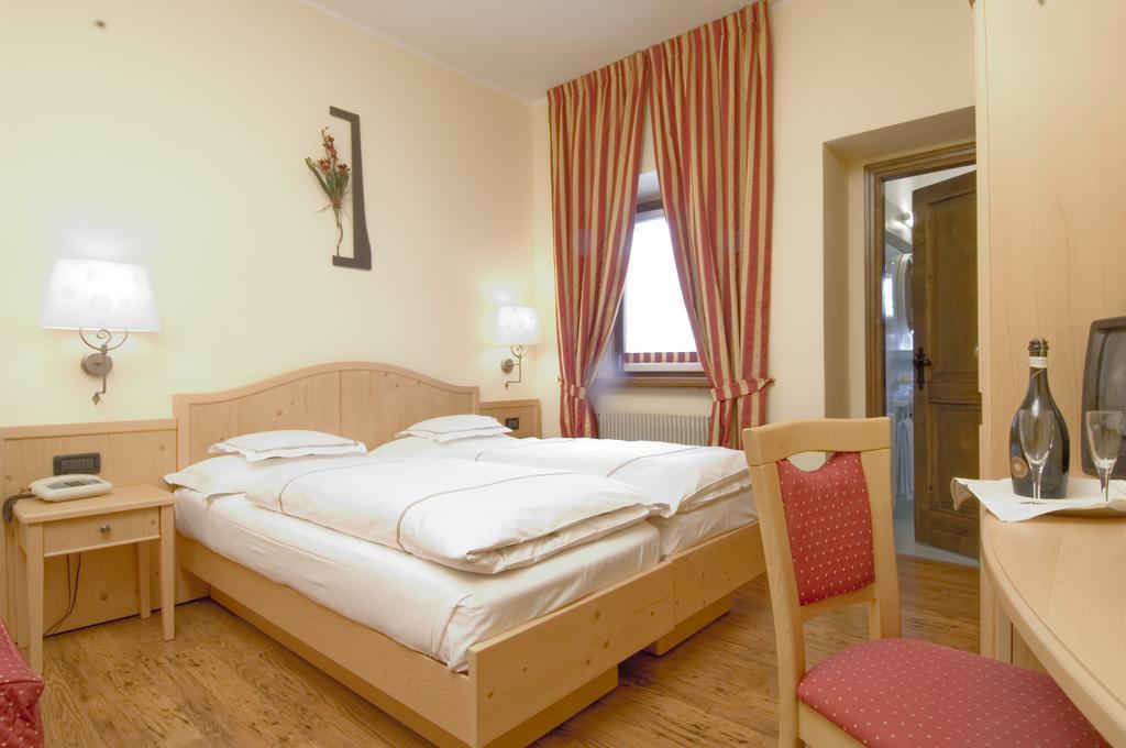 Hotel Del Bosco 利维尼奥 外观 照片