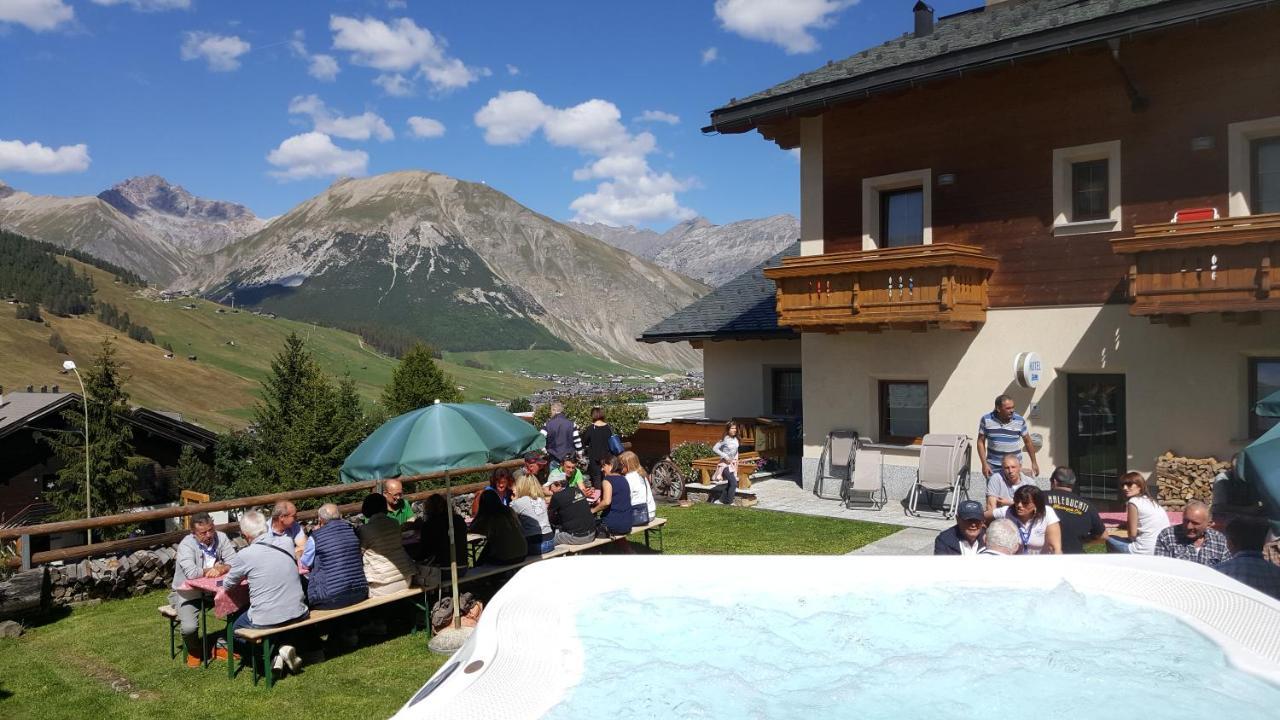 Hotel Del Bosco 利维尼奥 外观 照片